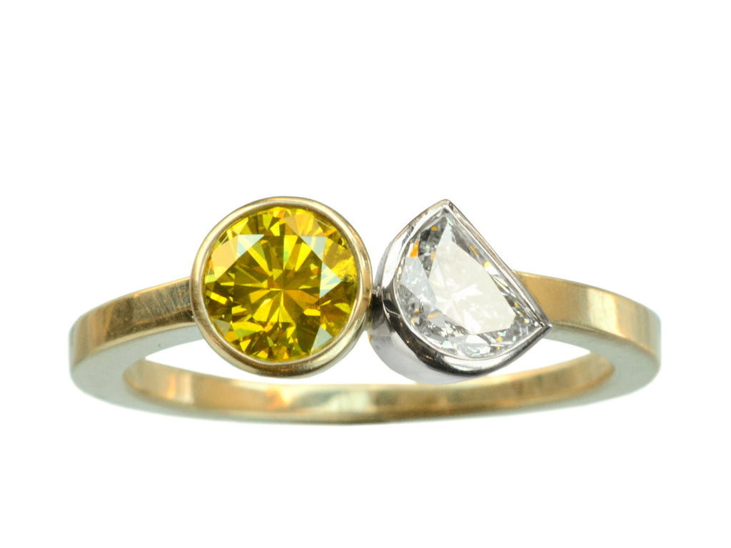EB Sun & Moon Ring (on white background)