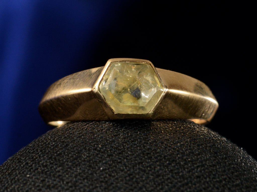 EB Yellow Sapphire Ring (detail)