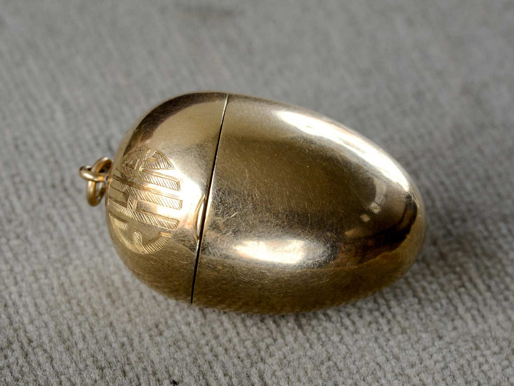 1920s Gold Egg Pendant (side view)