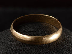 thumbnail of c1980 Italian 18K Gold Band (detail)