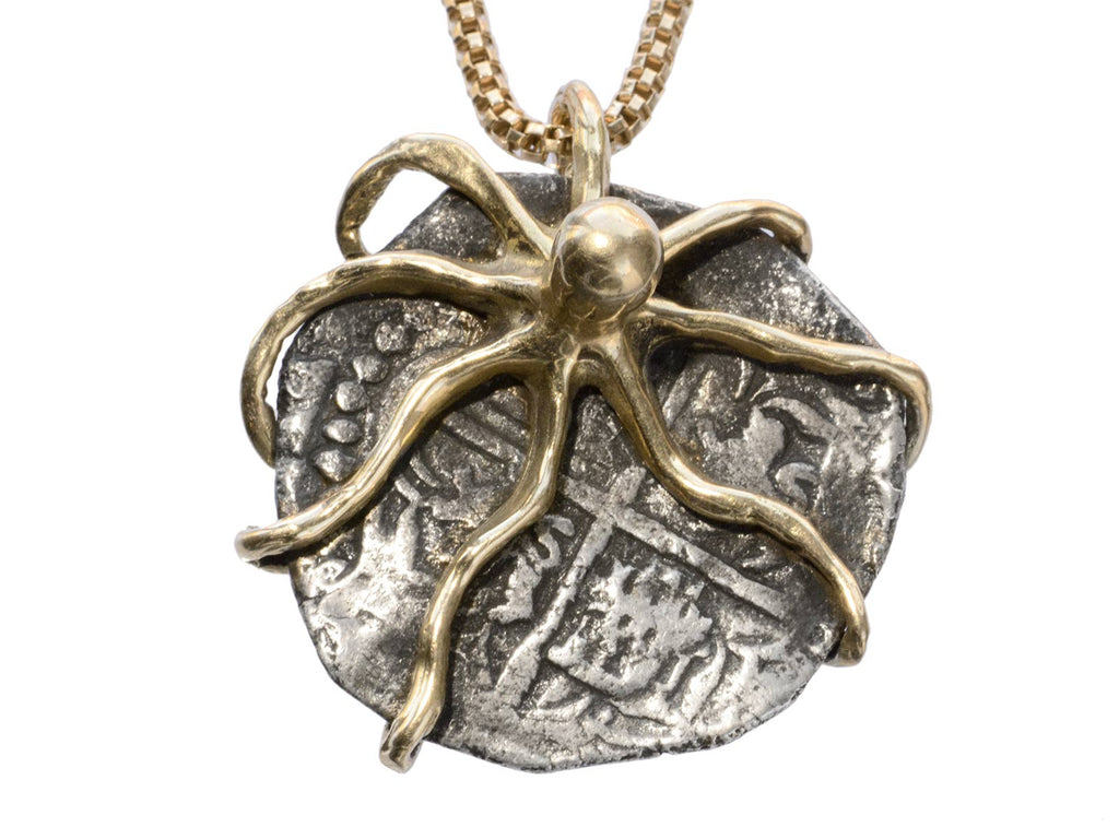 Octopus Reales Necklace (on white background)