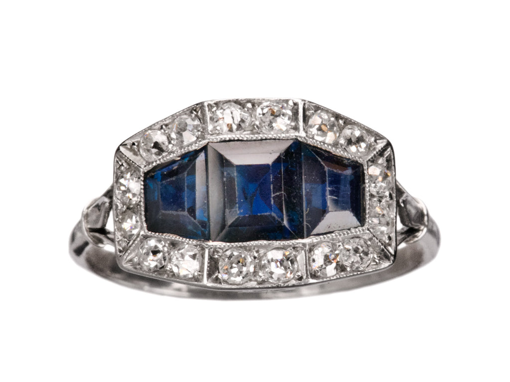 1920s Art Deco Sapphire Ring (on white background)