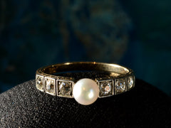 c1900 Pearl & Diamond Ring (detail)