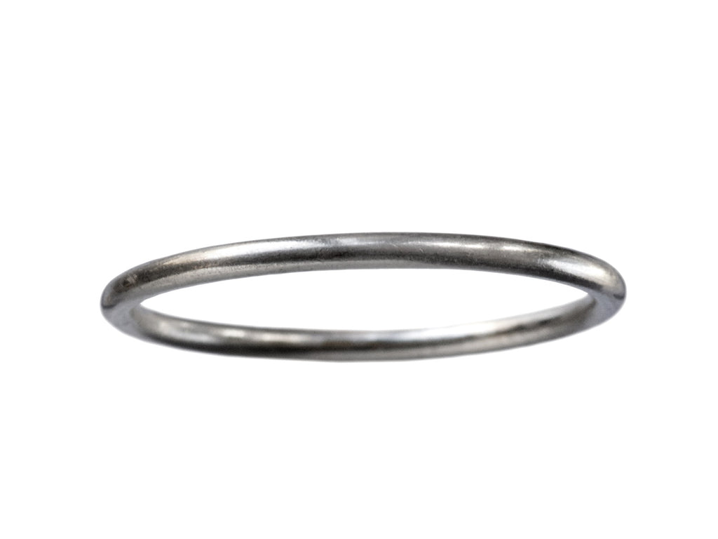 Mid 1900s Plain Platinum Band (on white background)