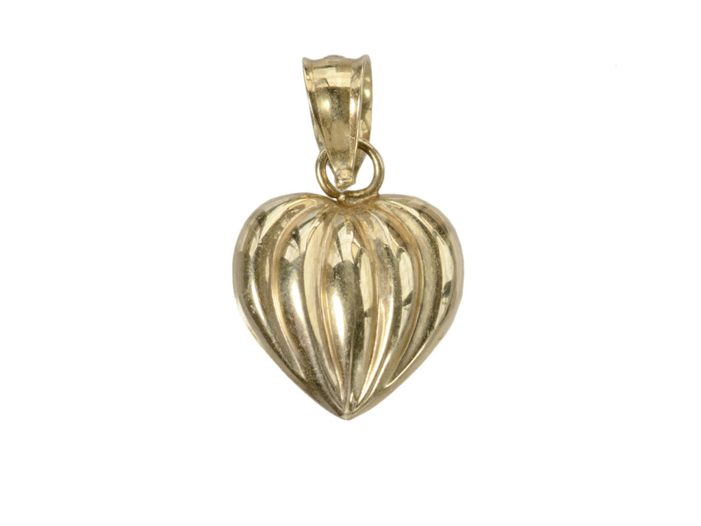 c1950 Reeded Heart Charm (on white background)