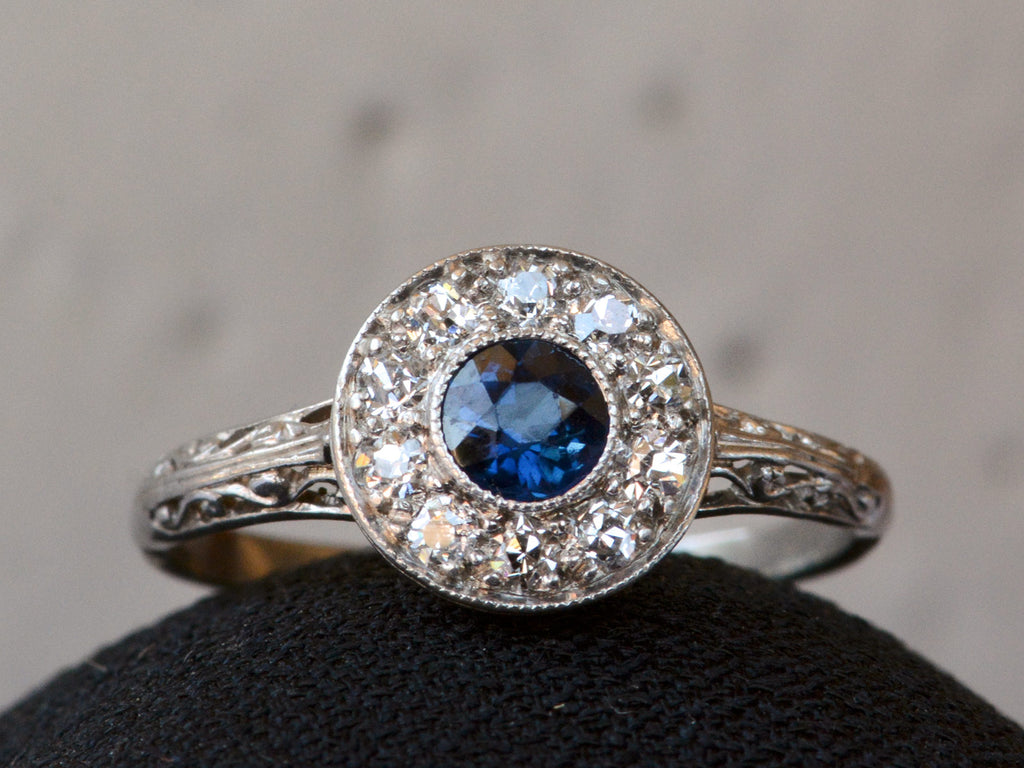 1920s Deco Sapphire Ring