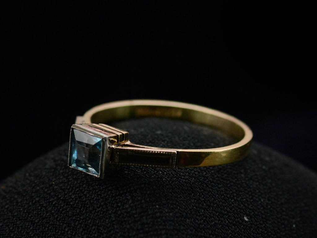 1930s Art Deco Aqua Ring