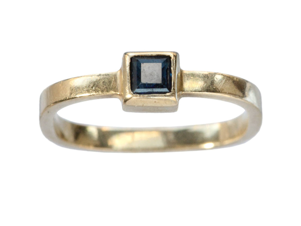1980s Square Sapphire Ring