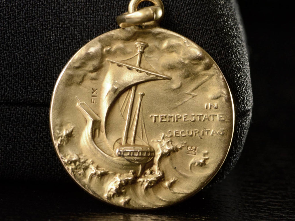 PLAQUE MEDAILLE ANCIENNE En Bronze Femme Nue Art Deco Signe Andre PLAQUE MEDAILLE ANCIENNE En Bronze Femme Nue Art Deco Signe Andre