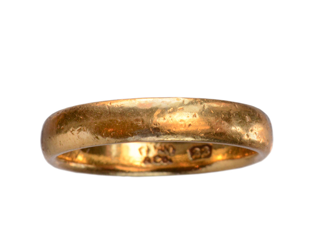 1901 Tiffany & Co 22K Band (on white background)