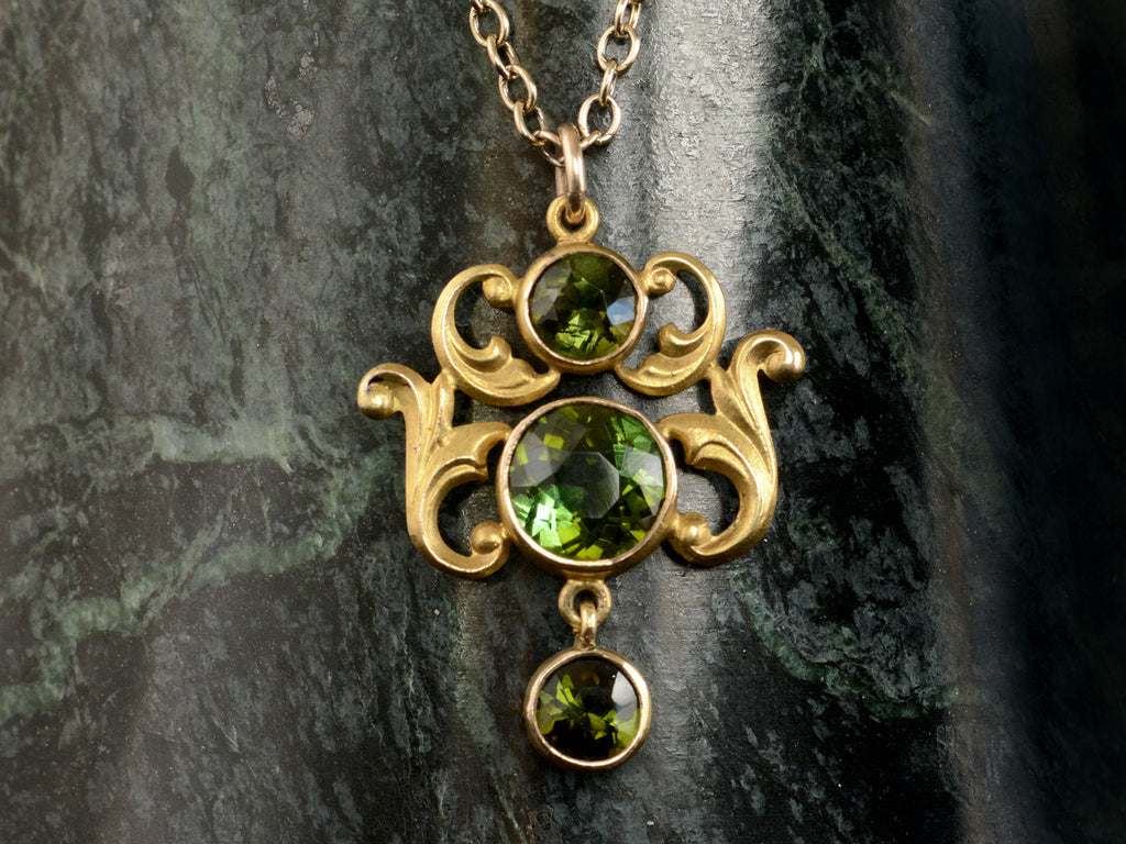 c1900 Edwardian Tourmaline Pendant (detail)