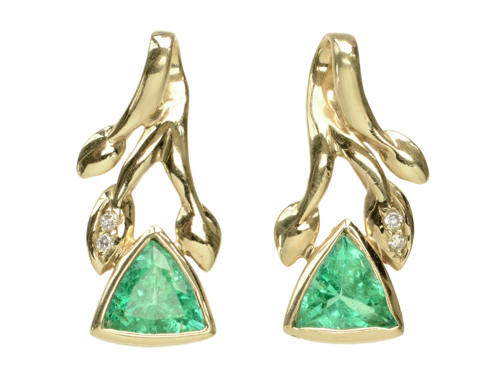 1970s Triangular Emerald Earrings (on white background)