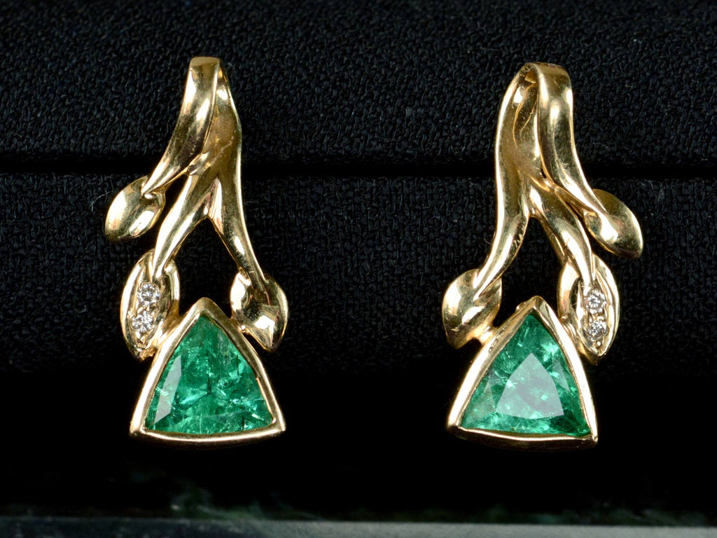 1970s Triangular Emerald Earrings