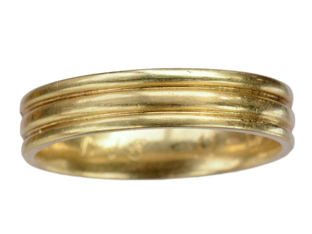 1973 5.0mm 18K Triple Band (on white background)
