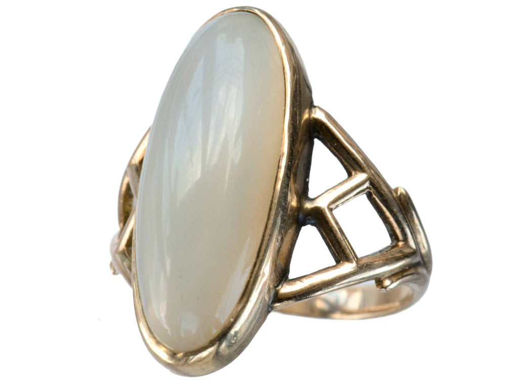 1920s White Agate Ring